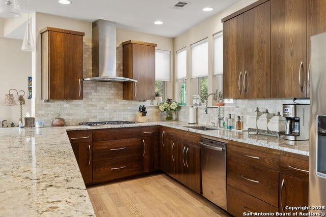 Round Mountain, Texas, 78663, United States, 4 Bedrooms Bedrooms, ,4 BathroomsBathrooms,Residential,Active,1967108