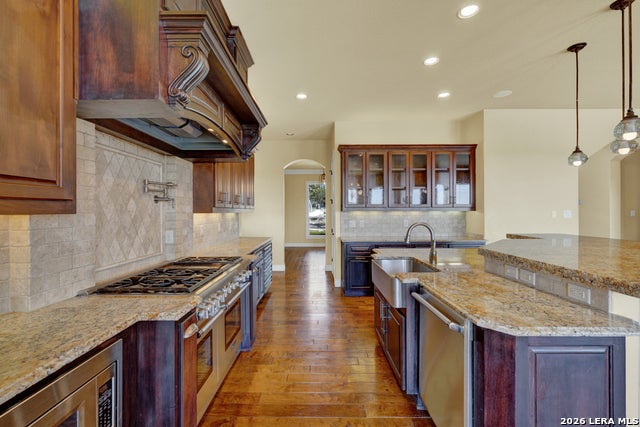New Braunfels, Texas, 78132, United States, 6 Bedrooms Bedrooms, ,5 BathroomsBathrooms,Residential,Active,2008354
