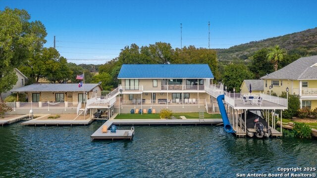 Kingsland, Texas, 78639, United States, 7 Bedrooms Bedrooms, ,6 BathroomsBathrooms,Residential,Active,1946441