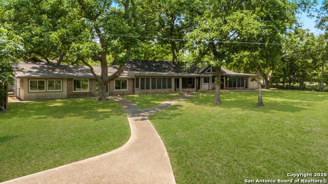 Mcqueeney, Texas, 78123, United States, 4 Bedrooms Bedrooms, ,4 BathroomsBathrooms,Residential,Active,1839412