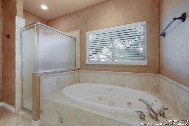 San Antonio, Texas, 78258, United States, 5 Bedrooms Bedrooms, ,5 BathroomsBathrooms,Residential,Active,1877770