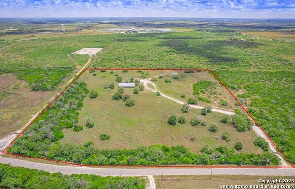 1343 COUNTY ROAD 145, KENEDY, TX 78119 - Image 1