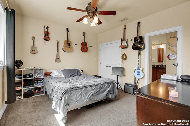 New Braunfels, Texas, 78132, United States, 6 Bedrooms Bedrooms, ,5 BathroomsBathrooms,Residential,Active,2008354