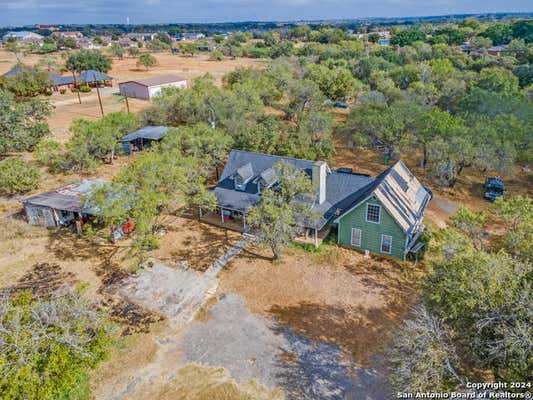 2018 3RD ST, FLORESVILLE, TX 78114 - Image 1