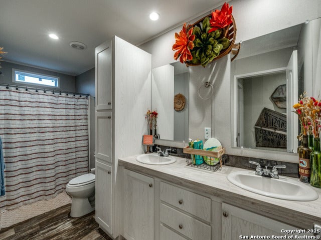 Pleasanton, Texas, 78064, United States, ,2 BathroomsBathrooms,Residential,Active,1892627