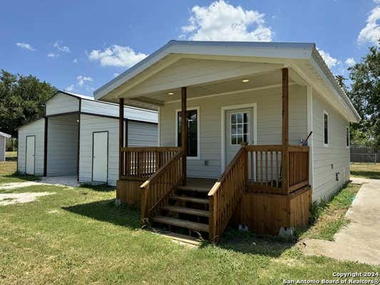 508 WHEELER, THREE RIVERS, TX 78071 - Image 1