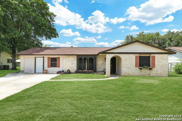 7211 SULKY LN, SAN ANTONIO, TX 78240 - Image 1