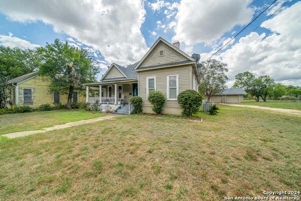 1415 1ST ST, FLORESVILLE, TX 78114 - Image 1