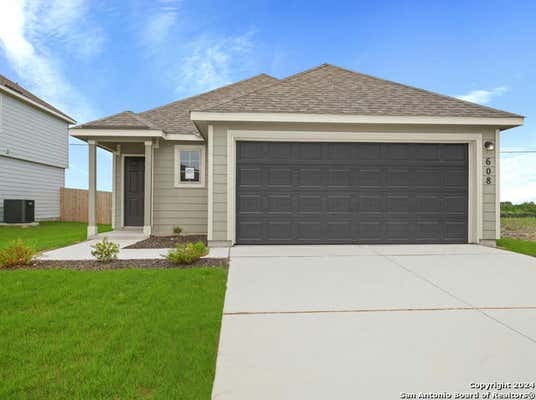 608 ANGUS DR, SEGUIN, TX 78155 - Image 1