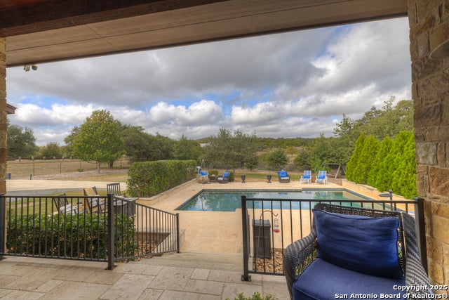 New Braunfels, Texas, 78132, United States, 3 Bedrooms Bedrooms, ,4 BathroomsBathrooms,Residential,Active,1993638