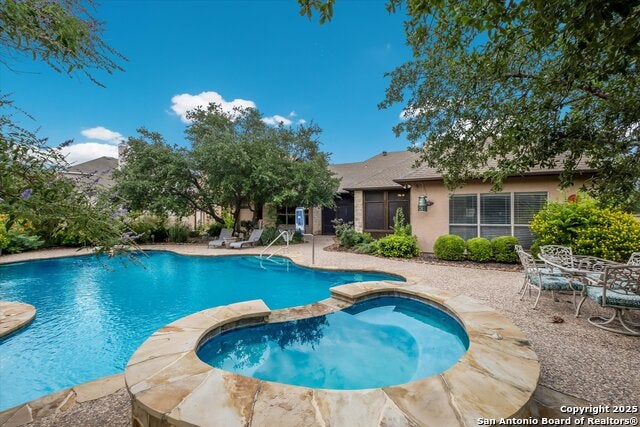 San Antonio, Texas, 78258, United States, 5 Bedrooms Bedrooms, ,5 BathroomsBathrooms,Residential,Active,1877770