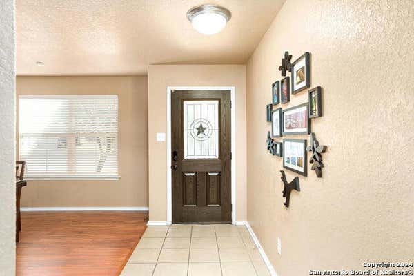 5735 MEDINA FARM, SAN ANTONIO, TX 78222, photo 4 of 27