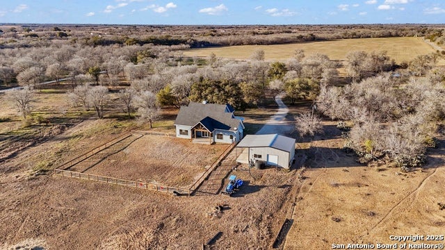 La Vernia, Texas, 78121, United States, 5 Bedrooms Bedrooms, ,3 BathroomsBathrooms,Residential,Active,1936140