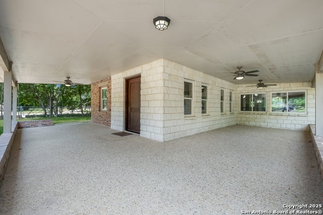 Mcqueeney, Texas, 78123, United States, 4 Bedrooms Bedrooms, ,4 BathroomsBathrooms,Residential,Active,1839412