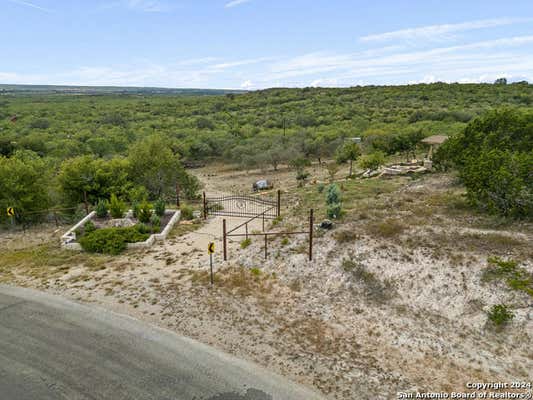 260 COUNTY ROAD 367, HONDO, TX 78861 - Image 1