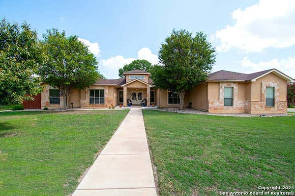 207 CENIZA RIDGE DR, DEL RIO, TX 78840 - Image 1