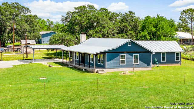 18950 SOUTHTON RD, ELMENDORF, TX 78112, photo 1 of 28