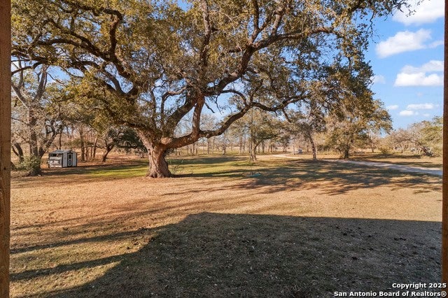 La Vernia, Texas, 78121, United States, 5 Bedrooms Bedrooms, ,3 BathroomsBathrooms,Residential,Active,1936140