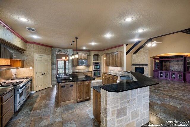 San Antonio, Texas, 78258, United States, 5 Bedrooms Bedrooms, ,5 BathroomsBathrooms,Residential,Active,1877770