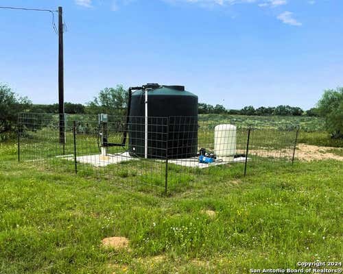 2009 COUNTY ROAD 3000, PEARSALL, TX 78061, photo 3 of 40