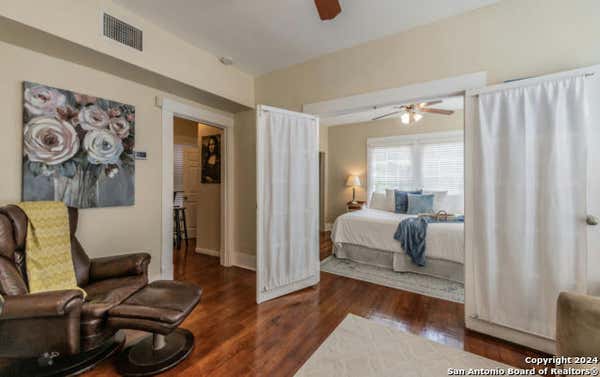 305 MADISON APT 1, SAN ANTONIO, TX 78204, photo 4 of 20