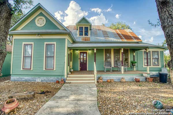 128 E LEE ST, UTOPIA, TX 78884 - Image 1