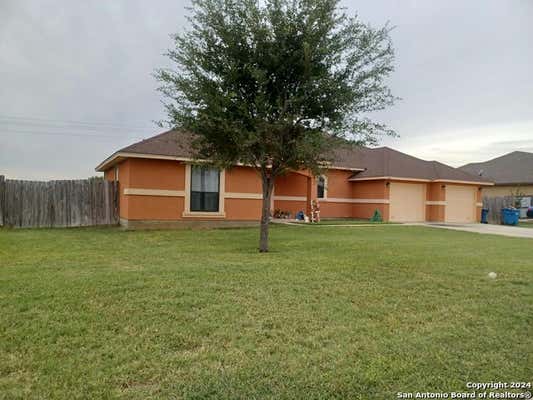 552 BONITA CREEK DR, PLEASANTON, TX 78064 - Image 1