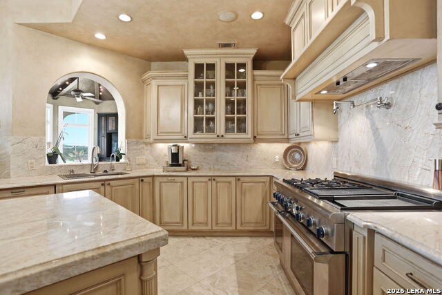 San Antonio, Texas, 78245, United States, 5 Bedrooms Bedrooms, ,7 BathroomsBathrooms,Residential,Active,2027826