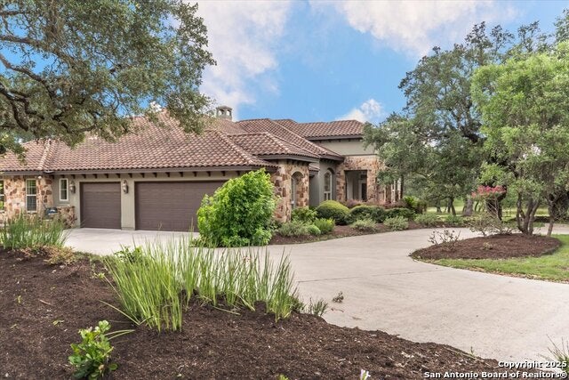 Boerne, Texas, 78006, United States, 3 Bedrooms Bedrooms, ,4 BathroomsBathrooms,Residential,Active,1888519