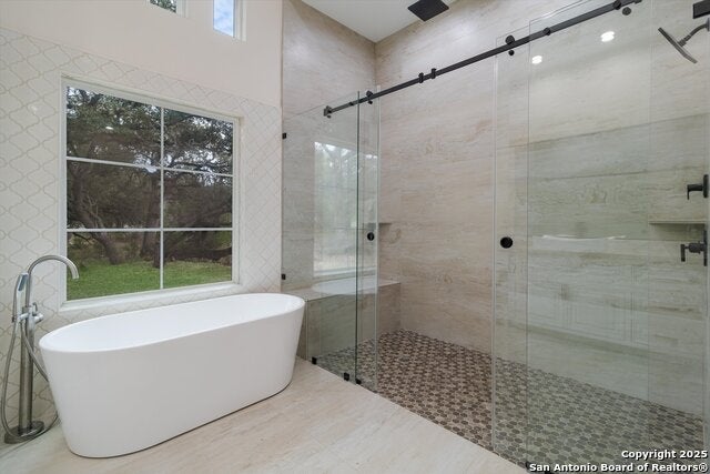 Bulverde, Texas, 78163, United States, 4 Bedrooms Bedrooms, ,5 BathroomsBathrooms,Residential,Active,1999184