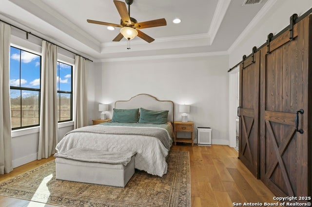 La Vernia, Texas, 78121, United States, 5 Bedrooms Bedrooms, ,3 BathroomsBathrooms,Residential,Active,1936140
