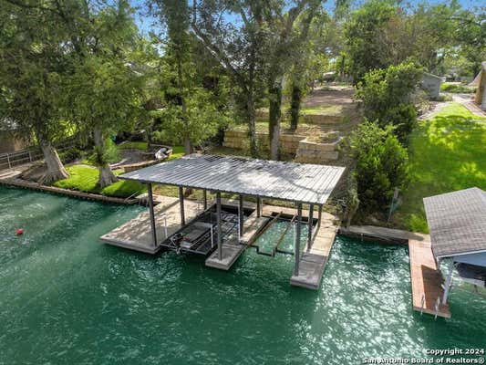 821 E ZIPP RD, NEW BRAUNFELS, TX 78130 - Image 1