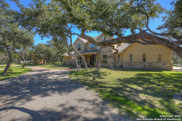 New Braunfels, Texas, 78132, United States, 6 Bedrooms Bedrooms, ,5 BathroomsBathrooms,Residential,Active,2008354