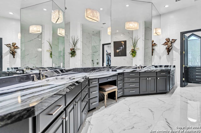 San Antonio, Texas, 78260, United States, 5 Bedrooms Bedrooms, ,7 BathroomsBathrooms,Residential,Active,1756895