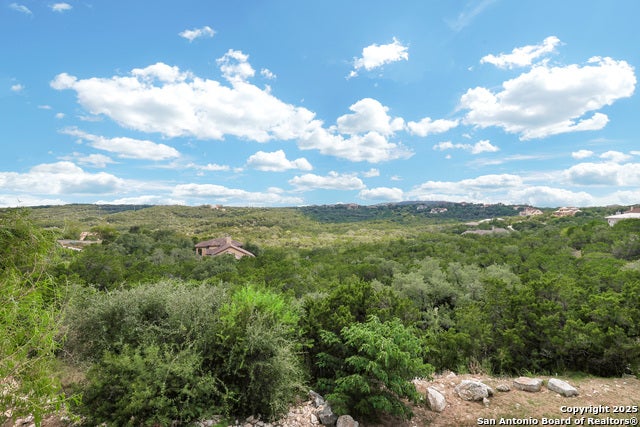 Helotes, Texas, 78023, United States, 3 Bedrooms Bedrooms, ,4 BathroomsBathrooms,Residential,Active,1961931