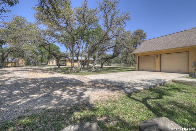 New Braunfels, Texas, 78132, United States, 6 Bedrooms Bedrooms, ,5 BathroomsBathrooms,Residential,Active,2008354