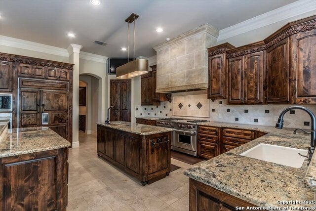 Boerne, Texas, 78006, United States, 3 Bedrooms Bedrooms, ,4 BathroomsBathrooms,Residential,Active,1888519