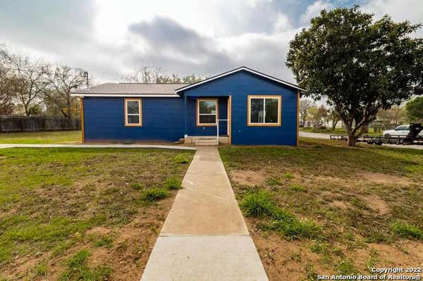 307 AVENUE F, POTEET, TX 78065 - Image 1