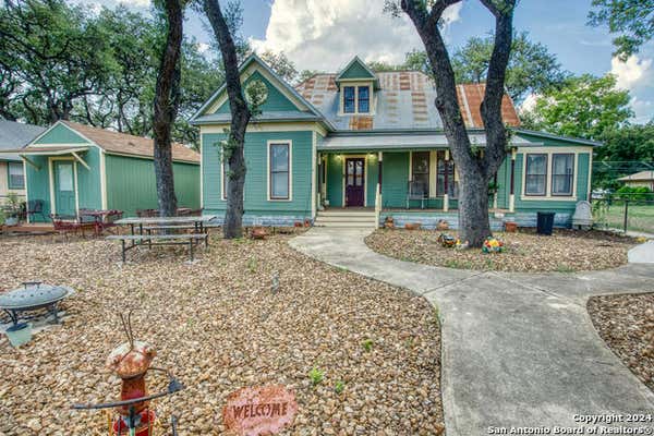 128 E LEE ST, UTOPIA, TX 78884, photo 4 of 41