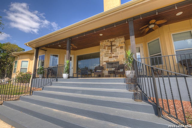 New Braunfels, Texas, 78132, United States, 6 Bedrooms Bedrooms, ,5 BathroomsBathrooms,Residential,Active,2008354