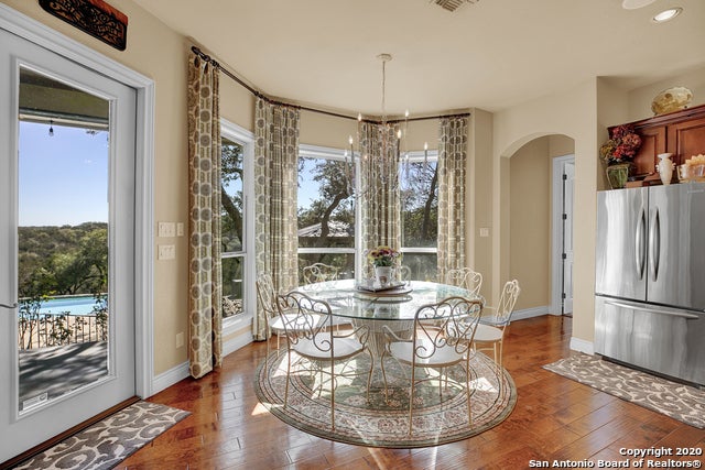 New Braunfels, Texas, 78132, United States, 6 Bedrooms Bedrooms, ,5 BathroomsBathrooms,Residential,Active,2008354