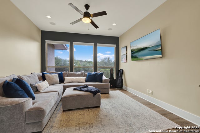 New Braunfels, Texas, 78132, United States, 3 Bedrooms Bedrooms, ,4 BathroomsBathrooms,Residential,Active,1993638