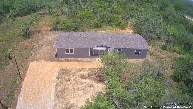 124 TURKEY GULCH RD, PLEASANTON, TX 78064, photo 1 of 29