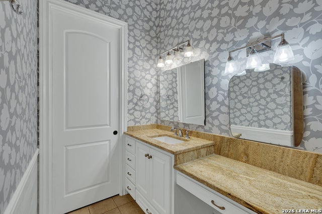 New Braunfels, Texas, 78132, United States, 6 Bedrooms Bedrooms, ,5 BathroomsBathrooms,Residential,Active,2008354