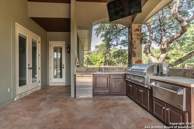 Boerne, Texas, 78006, United States, 3 Bedrooms Bedrooms, ,4 BathroomsBathrooms,Residential,Active,1888519