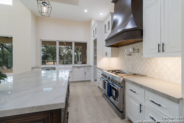 Bulverde, Texas, 78163, United States, 4 Bedrooms Bedrooms, ,5 BathroomsBathrooms,Residential,Active,1999184