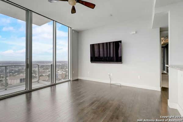 610 E MARKET ST UNIT 2619, SAN ANTONIO, TX 78205, photo 5 of 43