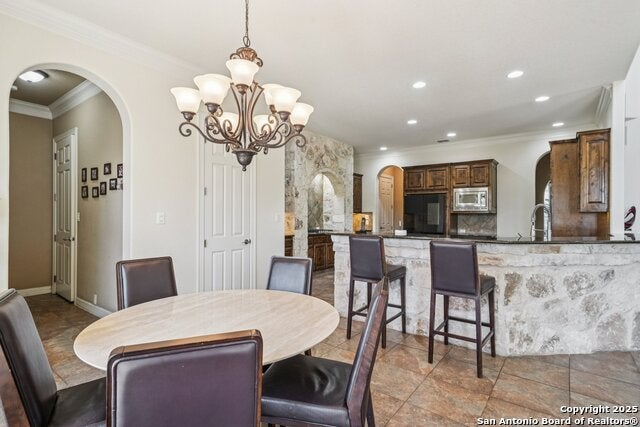 Helotes, Texas, 78023, United States, 5 Bedrooms Bedrooms, ,5 BathroomsBathrooms,Residential,Active,1965987