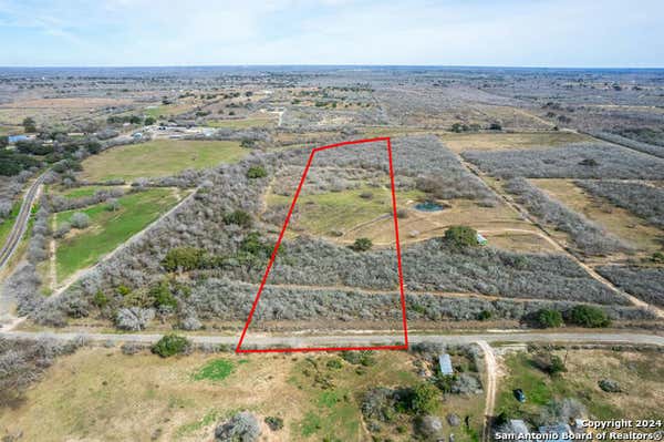 000 MINERAL CEMETERY RD, BEEVILLE, TX 78102 - Image 1