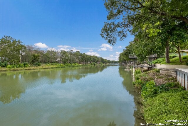 Mcqueeney, Texas, 78123, United States, 4 Bedrooms Bedrooms, ,4 BathroomsBathrooms,Residential,Active,1909112